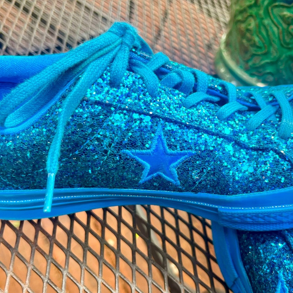 Back To School. Chuck Taylor Unisex All Star Blue Converse Low Top Sneakers